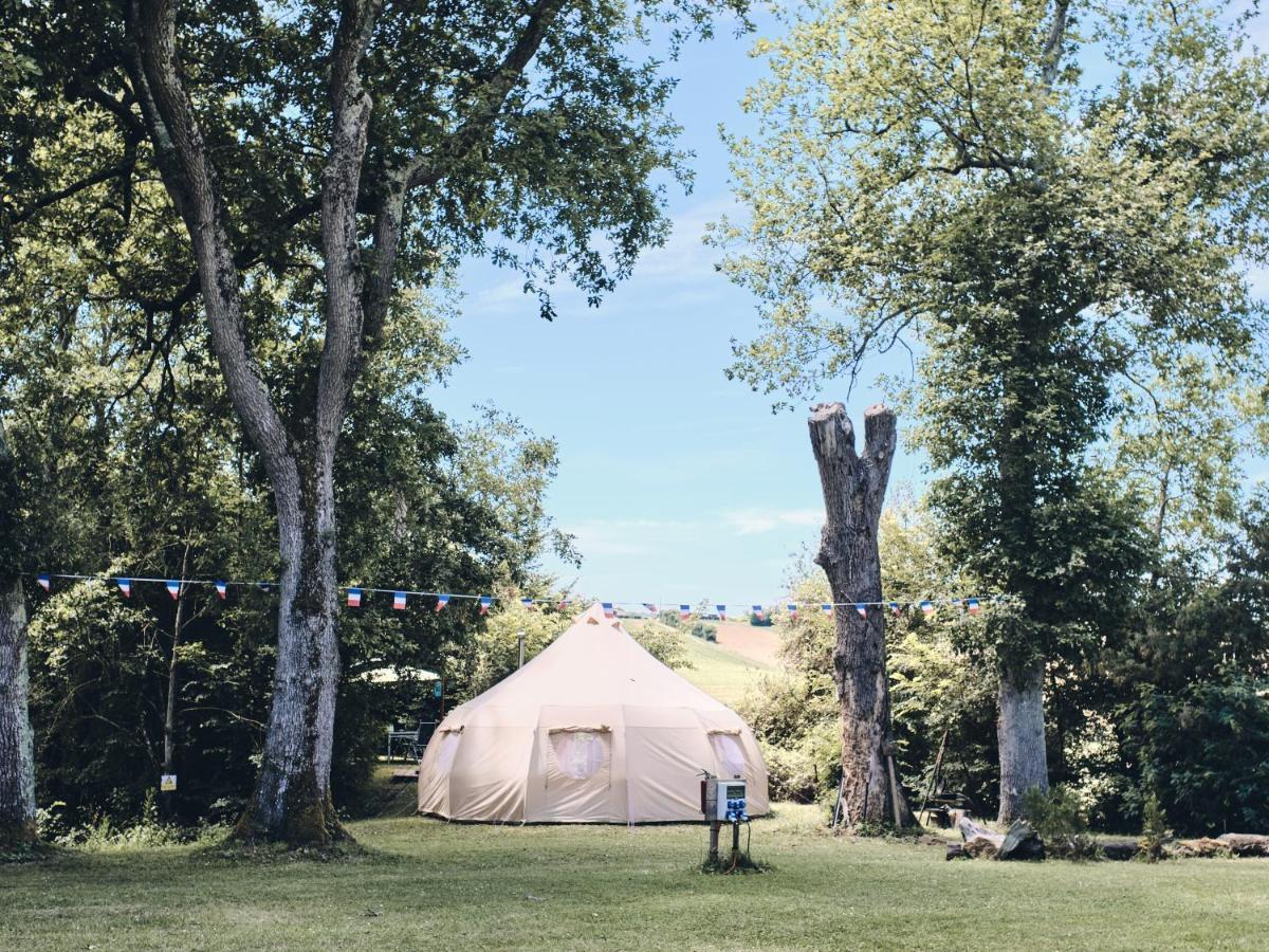 Camping D'Artagnan Margouet-Meymes Buitenkant foto